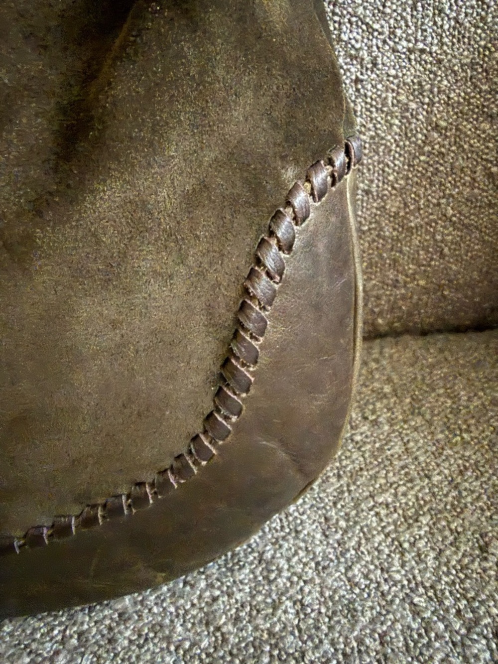 FRYE Melissa Whipstitch Suede Hobo with Detachable Strap - Picture 4 of 7